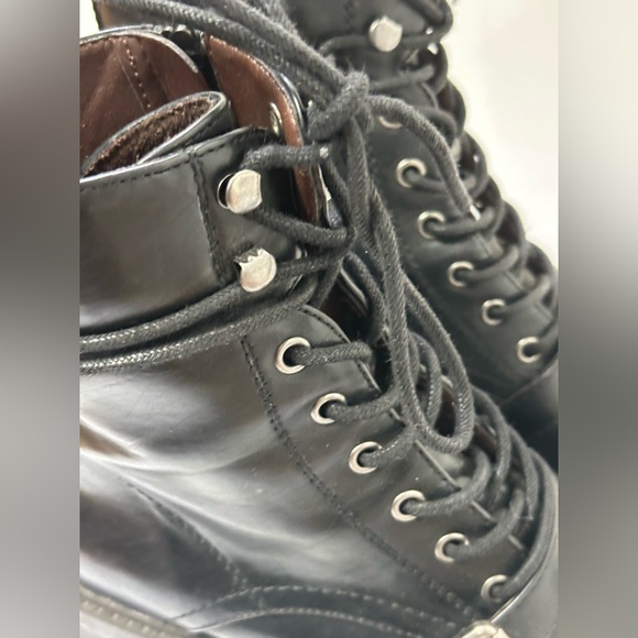 WHITE MOUNTAIN Black Leather Ankle Boots Size 8 - Picture 9 of 12